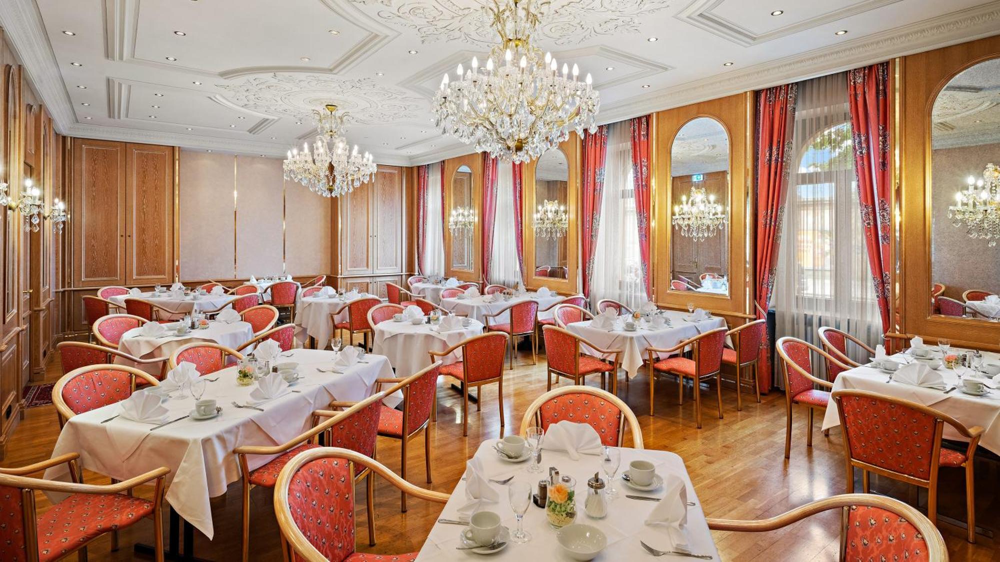 Hotel Bayerischer Hof Dresden Exterior photo